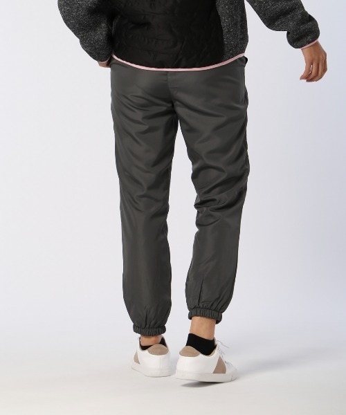 FILA(フィラ)の「裏フリース 防風タフタ ロングパンツ(その他パンツ・レディース・ネイビー/チャコールグレー/ブラック・X-LARGE/LARGE/MEDIUM)」の4枚目の写真