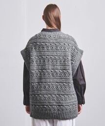 pheeta ニットベスト Pheeta フィータ Clara フラワー刺繍 手編みニットベスト ph014c-hn1