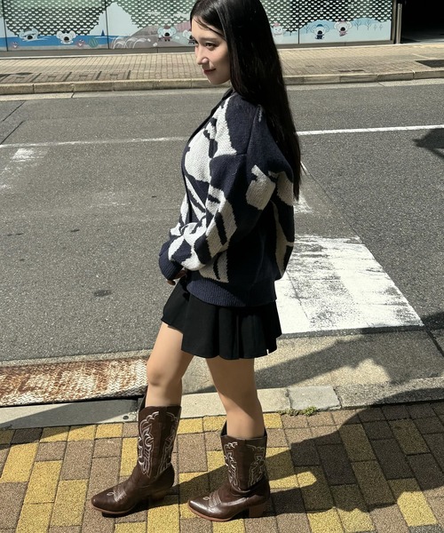 madrepadre(マドレパドレ)の「パターンオーバーサイズニットカーディガン(ニット/セーター・レディース・グレー/ネイビー・FREE)」の8枚目の写真