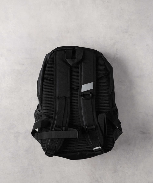 Right-on(ライトオン)の「【SPALDING】バッグパック(バックパック/リュック・キッズ・ブラック・ONE SIZE)」の2枚目の写真