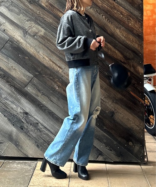 mi via loca(ミヴィアロカ)の「ブルゾンデザイン ラメウラケ カーディガン(カーディガン/ボレロ・レディース・ブラック/グレー・FREE)」の15枚目の写真