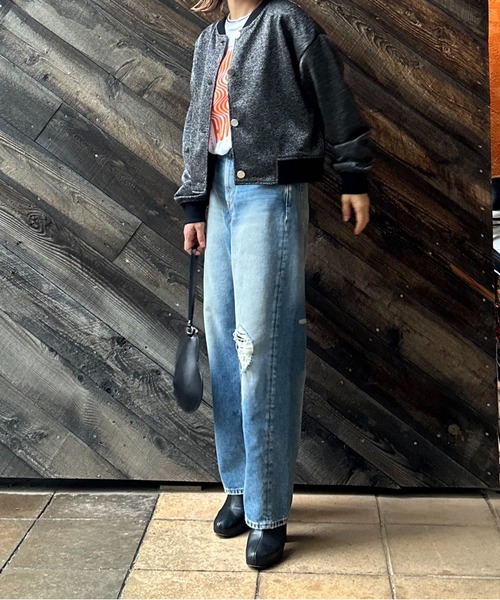 mi via loca(ミヴィアロカ)の「ブルゾンデザイン ラメウラケ カーディガン(カーディガン/ボレロ・レディース・ブラック/グレー・FREE)」の19枚目の写真