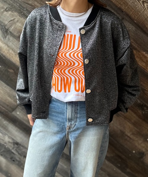 mi via loca(ミヴィアロカ)の「ブルゾンデザイン ラメウラケ カーディガン(カーディガン/ボレロ・レディース・ブラック/グレー・FREE)」の6枚目の写真