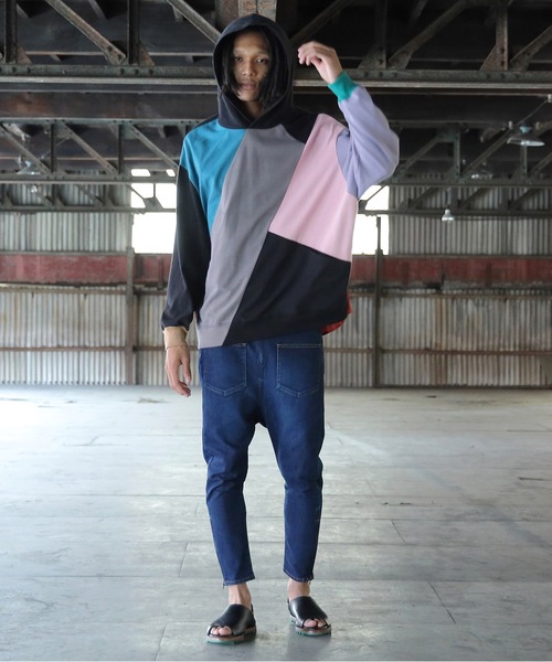 STOF(ストフ)の「Mad Mix Parka(パーカー・メンズ・ブラック/グレー・S/M)」の6枚目の写真