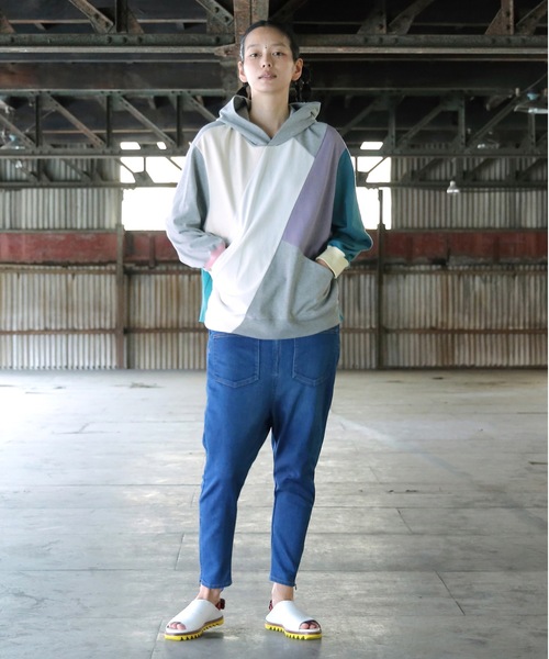 STOF(ストフ)の「Mad Mix Parka(パーカー・メンズ・ブラック/グレー・S/M)」の9枚目の写真