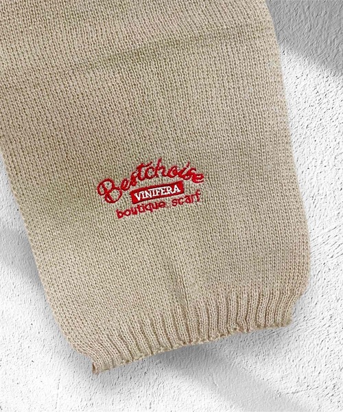 TONE SELECT GOODS(トーンセレクトグッズ)の「urbanfemine./英字ロゴニットマフラー U7354(マフラー・レディース・ブラック/ブラウン/ピンク/レッド/ベージュ・FREE)」の7枚目の写真