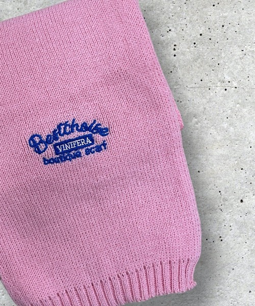TONE SELECT GOODS(トーンセレクトグッズ)の「urbanfemine./英字ロゴニットマフラー U7354(マフラー・レディース・ブラック/ブラウン/ピンク/レッド/ベージュ・FREE)」の8枚目の写真