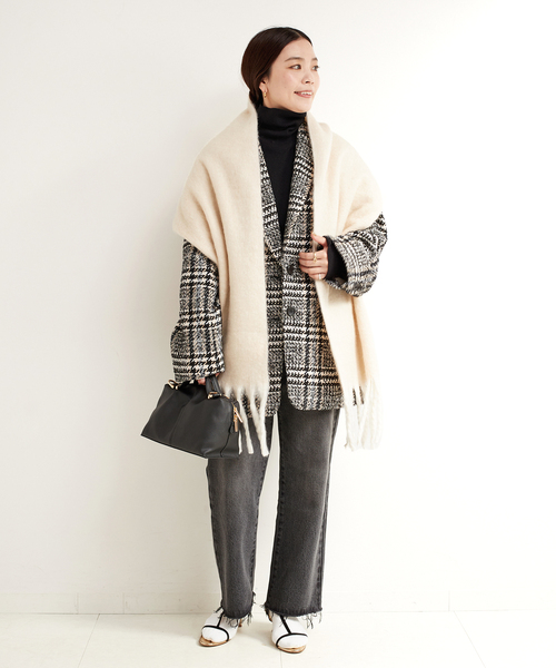 B.C STOCK（ベーセーストック）の「ブークレマフラー（マフラー・レディース・ブルー/イエロー/ピンク/ホワイト/チャコールグレー・FREE）」の13枚目の写真