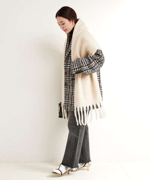 B.C STOCK（ベーセーストック）の「ブークレマフラー（マフラー・レディース・ブルー/イエロー/ピンク/ホワイト/チャコールグレー・FREE）」の14枚目の写真