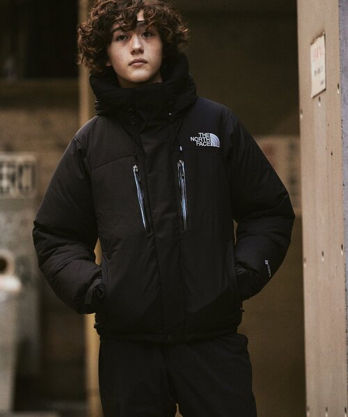 THE NORTH FACE（ザノースフェイス）の「THE NORTH FACE / ザ ノースフェイス バルトロライトジャケット（ダウンジャケット/コート・メンズ・ブラック/チャコールグレー/グリーン・MEDIUM/LARGE/X-LARGE）」の9枚目の写真