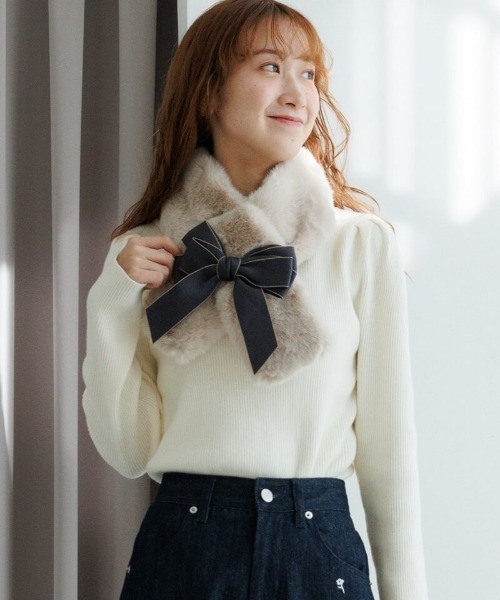 flower（フラワー）の「リボンファーマフラー（マフラー・レディース・ベージュ/ブラウン・FREE）」の15枚目の写真