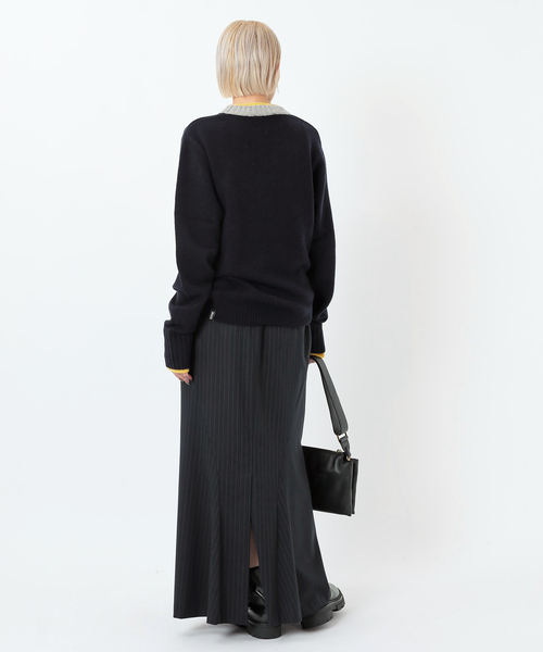 AP STUDIO（エーピーストゥディオ）の「【Bomboogie/ボンブーギ】バイカラープルオーバー（ニット/セーター・レディース・ネイビー・FREE）」の18枚目の写真