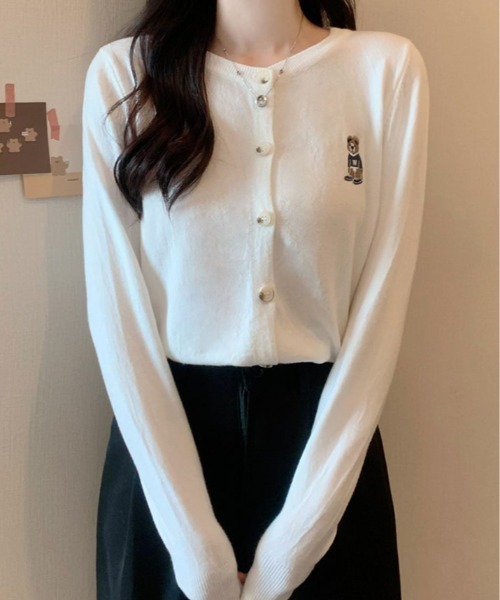 kirakiraShop(キラキラショップ)の「ベア 刺繍 シンプル ニット カーディガン(カーディガン/ボレロ・レディース・ネイビー/ホワイト/ブラウン/ピンク/クリーム/グレー/ブラック・FREE)」の11枚目の写真