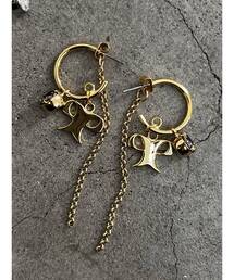 クリスタルリボンピアス