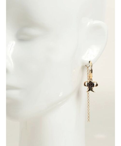 EMODA（エモダ）の「クリスタルリボンピアス（ピアス（両耳用）・レディース・シルバー/ゴールド・FREE）」の8枚目の写真