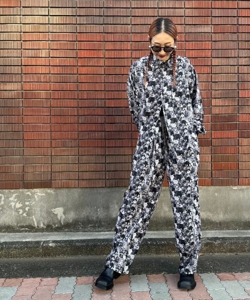 mmts（マミタス）の「【COLLABORATION】unoa / シャツ（シャツ/ブラウス・レディース・ブラック/ブラウン・SMALL/MEDIUM）」の6枚目の写真