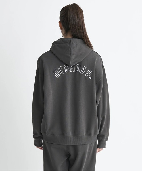 DC SHOES(ディーシーシューズ)の「24 WS ARCH PH/DCバックプリントプルオーバーパーカー(パーカー・レディース・グレー/ブラック/キナリ・SMALL)」の1枚目の写真