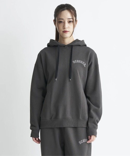 DC SHOES(ディーシーシューズ)の「24 WS ARCH PH/DCバックプリントプルオーバーパーカー(パーカー・レディース・グレー/ブラック/キナリ・SMALL)」の4枚目の写真
