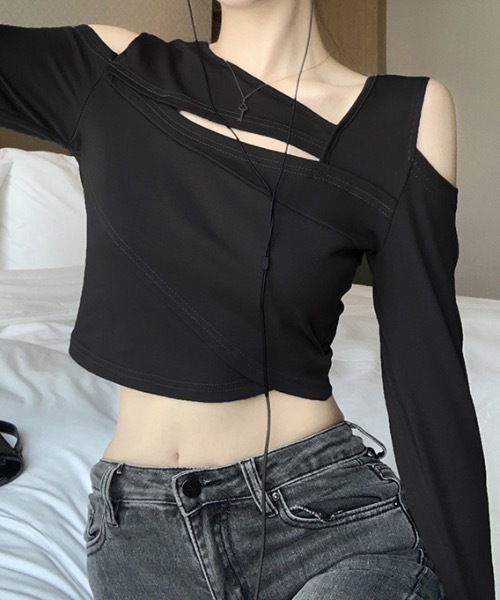 SHEPP(シープ)の「ショルダーオープン カットデザイン ロンT(Tシャツ/カットソー・レディース・ブラック/グレー・M/L)」の6枚目の写真