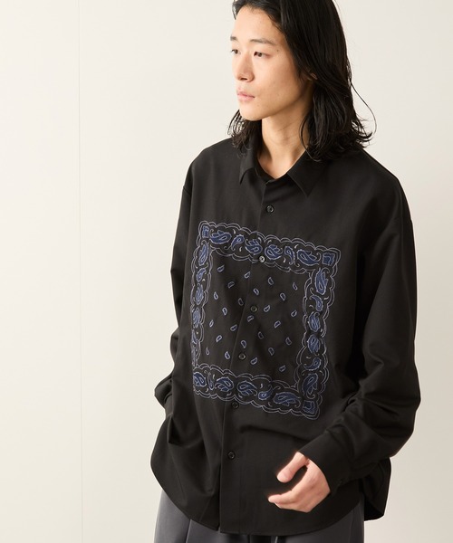 JUNRED(ジュンレッド)の「ワイドフィットリリーフ刺繍レギュラーカラーシャツ(シャツ/ブラウス・メンズ・ホワイト/ブラック・S/M/L)」の21枚目の写真