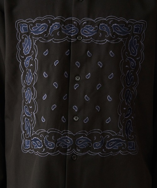 JUNRED(ジュンレッド)の「ワイドフィットリリーフ刺繍レギュラーカラーシャツ(シャツ/ブラウス・メンズ・ホワイト/ブラック・S/M/L)」の12枚目の写真