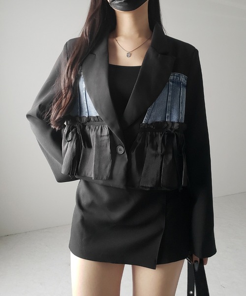 me+em select（ミームセレクト）の「デニムフリルドッキングショートテーラードジャケット ／denim frill docking short tailored jacket（テーラードジャケット・レディース・ブラック・FREE）」の15枚目の写真