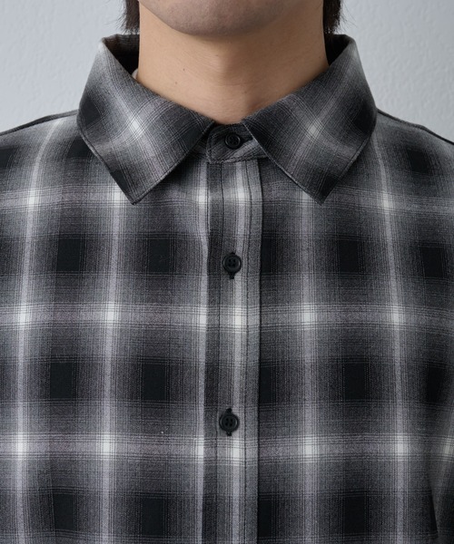 COLONY 2139（コロニートゥーワンスリーナイン）の「シルキーオンブレチェックシャツ7分袖（シャツ/ブラウス・メンズ・ブラック/ブラウン・LARGE/MEDIUM）」の22枚目の写真