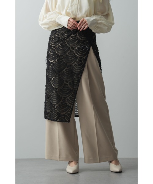 Limue（リミュ）の「チュール刺繍スカート（スカート・レディース・アイボリー/ブラック・FREE）」の11枚目の写真