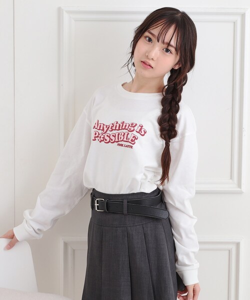 PINK-latte(ピンクラテ)の「ロゴ発砲プリントロンT(Tシャツ/カットソー・キッズ・ライトブルー/ブラック/オフホワイト/イエロー・15 /13/14/16)」の12枚目の写真