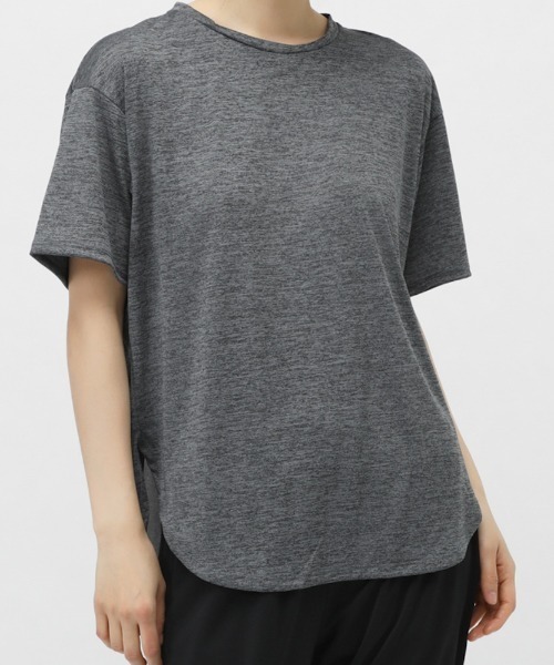 TIGORA（ティゴラ）の「ティゴラ TIGORA iCOOL 遮熱UV チュニックTシャツ（Tシャツ/カットソー・レディース・ペールイエロー/ライラック/ブラック/ダークグレー/ライトグレー/サックスブルー・S/M/L/XL）」の3枚目の写真