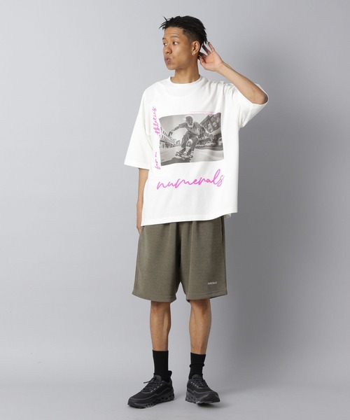 N°21(ヌメロ ヴェントゥーノ)｜プリントTシャツ/ブラック の通販