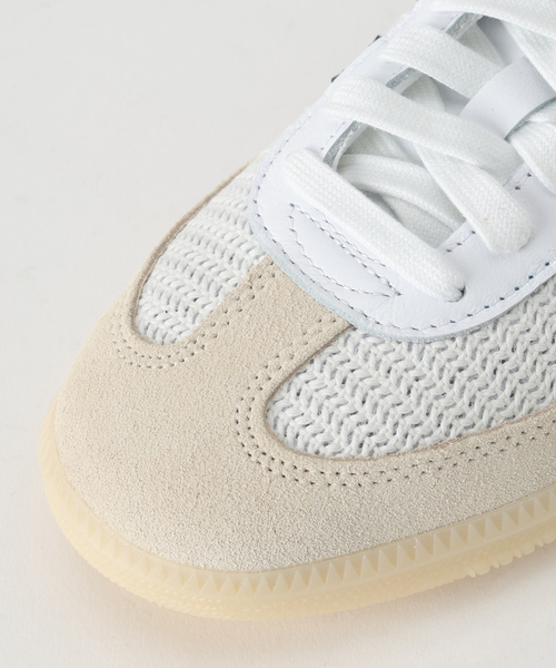 IENA（イエナ）の「adidas originals/アディダス オリジナルス SAMBA OG JI3185 JH5633（スニーカー・レディース・ホワイト/アイボリー・22.5cm/23cm/23.5cm/24cm/24.5cm/25cm）」の17枚目の写真