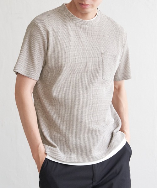 ikka(イッカ)の「【雑誌MonoMax5月号掲載】メランジワッフルポケ付きフェイクTシャツ(Tシャツ/カットソー・メンズ・ブラック/ブルー/グレー/ライム/オレンジ/ベージュ・M/L/XL/S)」の3枚目の写真