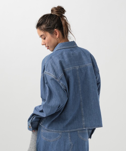 Lee（リー）の「【Lee(リー)】別注デニムショートシャツ（シャツ/ブラウス・レディース・インディゴブルー/サックスブルー・FREE）」の13枚目の写真