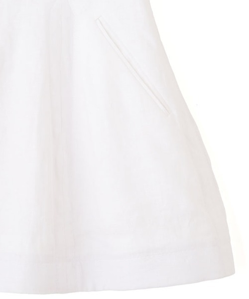 ETRE TOKYO（エトレトウキョウ）の「【ZOZO限定カラー】リネンカーブシルエットベスト（ベスト・レディース・ブラック/ホワイト/ブラウン・FREE）」の10枚目の写真