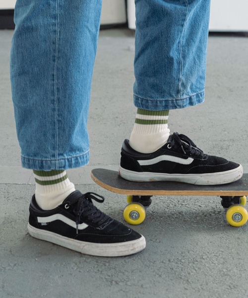 decka Quality socks(デカクオリティソックス)の「decka 80's Skater Socks デカ スケーターソックス ショート リブ ラインソックス メンズ レディース(ソックス/靴下・レディース・ブラック/オリーブ/レッド/ネイビー/Navy/Olive/Red・M/L)」の2枚目の写真
