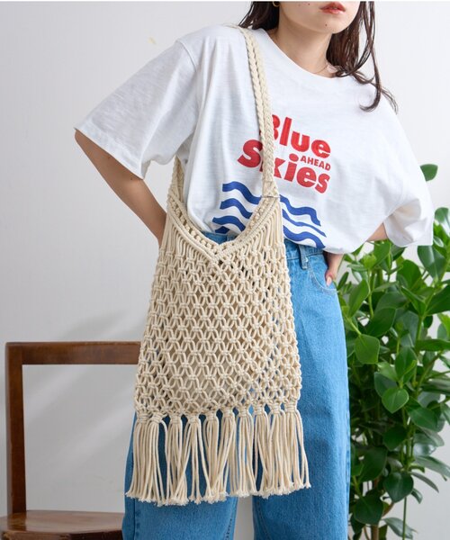 CIAOPANIC TYPY（チャオパニックティピー）の「【GOOD HOLIDAY】カラビナ付きマクラメフリンジBAG（トートバッグ・レディース・オフホワイト/レッド/ブラック/ベージュ・ONE SIZE）」の11枚目の写真