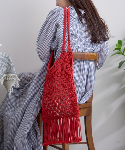 CIAOPANIC TYPY（チャオパニックティピー）の「【GOOD HOLIDAY】カラビナ付きマクラメフリンジBAG（トートバッグ・レディース・オフホワイト/レッド/ブラック/ベージュ・ONE SIZE）」の17枚目の写真
