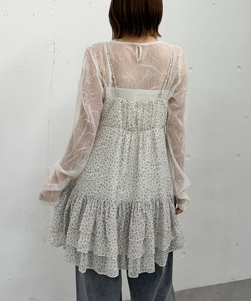 archives（アルシーヴ）の「フリルティアードミニキャミワンピース（ワンピース・レディース・アイボリー/ブラック/オフホワイト・MEDIUM）」の19枚目の写真