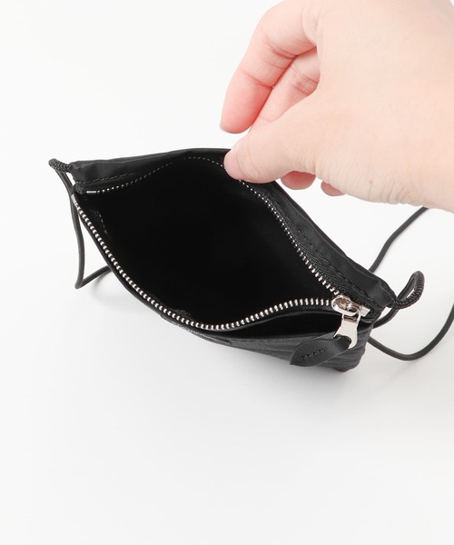URBAN RESEARCH DOORS（アーバンリサーチドアーズ）の「『別注』STANDARD SUPPLY×DOORS　SLING PURSE M/L（ショルダーバッグ・メンズ・ブラック/グレー/ダークグレー・ONE）」の18枚目の写真