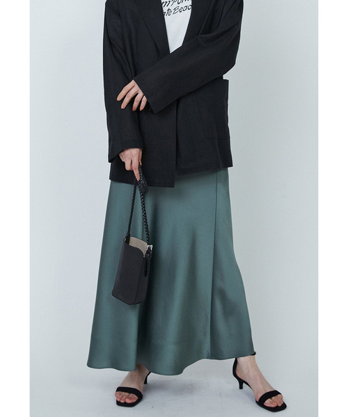 1er Arrondissement(プルミエアロンディスモン)の「サテンマーメイドスカート(スカート・レディース・グリーン系その他4/グレー系その他7/ベージュ系その他・36/38)」の18枚目の写真