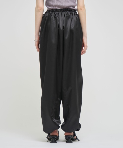 louren(ローレン )の「《ZOZOTOWN限定》【Louren/ローレン】shantung easy pants/サテンイージーパンツ(その他パンツ・レディース・ブラウン/ブラック・M/S)」の17枚目の写真