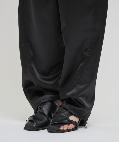 louren(ローレン )の「《ZOZOTOWN限定》【Louren/ローレン】shantung easy pants/サテンイージーパンツ(その他パンツ・レディース・ブラウン/ブラック・M/S)」の22枚目の写真