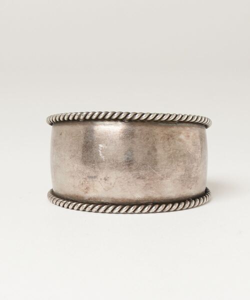 Twist bangle | Soierie Online Store