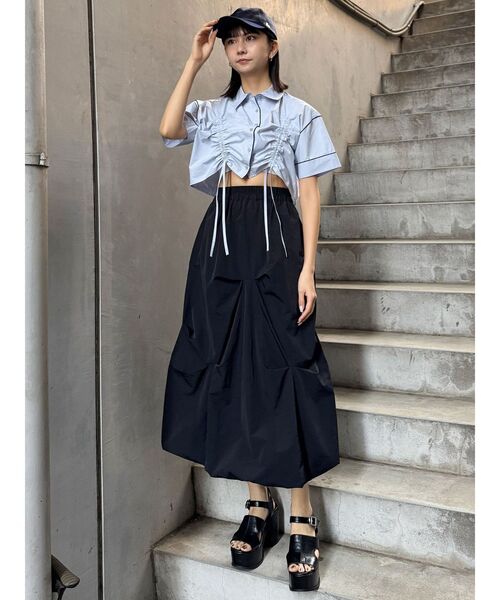 MURUA（ムルーア）の「バイカラーシャーリングシャツ（シャツ/ブラウス・レディース・ホワイト/ブラック/ブルー/ベージュ・FREE）」の18枚目の写真