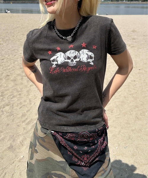 sedacle girl（セダクルガール）の「スカルプリント加工T（Tシャツ/カットソー・レディース・ボルドー/ブラック・SMALL/MEDIUM）」の3枚目の写真