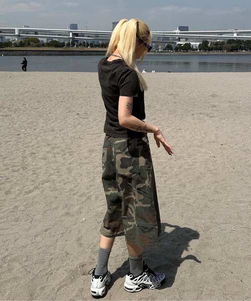 sedacle girl（セダクルガール）の「スカルプリント加工T（Tシャツ/カットソー・レディース・ボルドー/ブラック・SMALL/MEDIUM）」の10枚目の写真