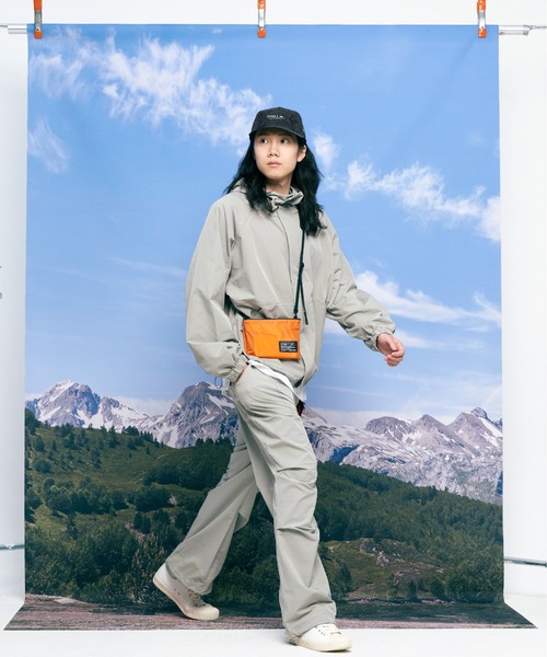 OverLab/オーバーラボ」フォールディングサコッシュバッグ（ショルダー