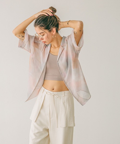 BAYFLOW（ベイフロー）の「ニュアンスパターン半袖シャツ（シャツ/ブラウス・レディース・グレー/イエロー/ピンク・FREE）」の20枚目の写真