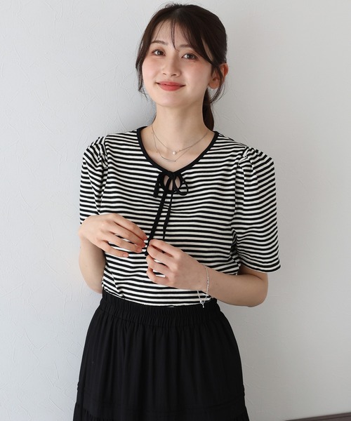 BLUEEAST（ブルーイースト）の「パイピングリボンタックTシャツ（Tシャツ/カットソー・レディース・アイボリー/ネイビー系/ブラック系/ブラック/ミント・MEDIUM）」の17枚目の写真